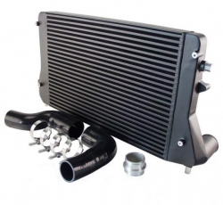 Intercooler kit VW Golf 4/5/6 / Eos / Jetta / Bora 2.0 TFSi / TSI + 1.9/2.0 TDi - černý