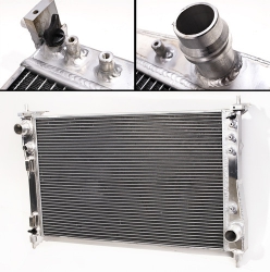 Hlinikový závodní chladič Jap Parts Opel Corsa D 1.3/1.7 DTI + 1.6 16V OPC manuál (06-)