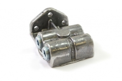 Externí relokační držák olejového filtru Mocal - 2x vývody 1/2"-NPT na každé straně