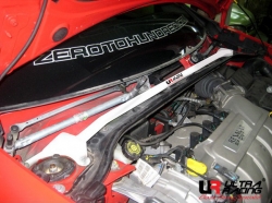 Rozpěrná tyč Ultra Racing Renault Clio Mk3 (05-12) - přední spodní H výztuha