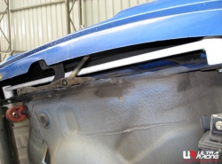 Rozpěrná tyč Ultra Racing Subaru Impreza WRX/STI GDB (01-07) - zadní torzní tyč