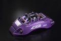 Přední brzdový kit D2 Racing pro Saab 9-3 1.8T (02-12), 6-pístkové brzdiče, pevné kotouče 330x32mm