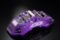 Přední brzdový kit D2 Racing pro Smart ForFour (04-06), 8-pístkové brzdiče, plovoucí kotouče 380x32mm